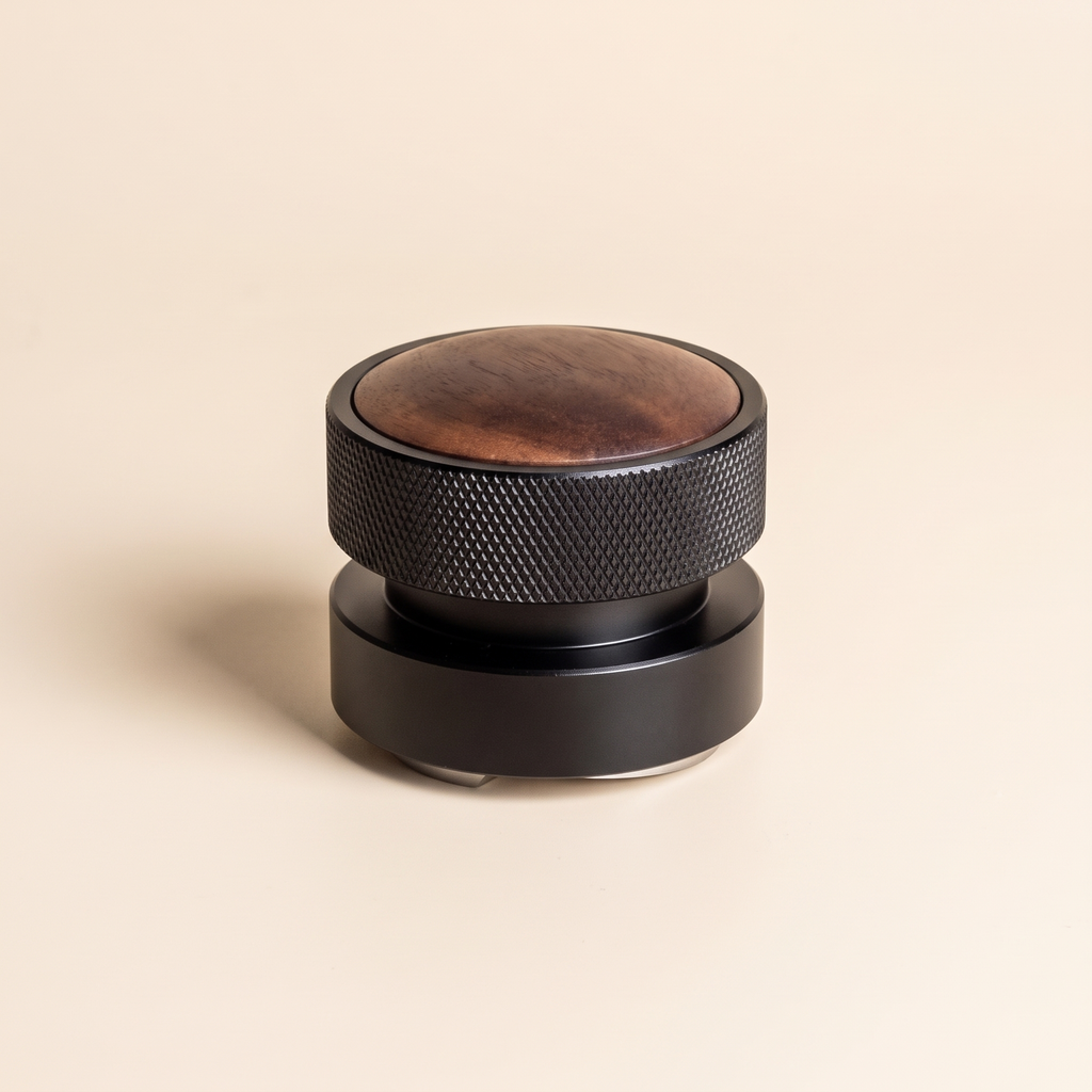 Palm tamper